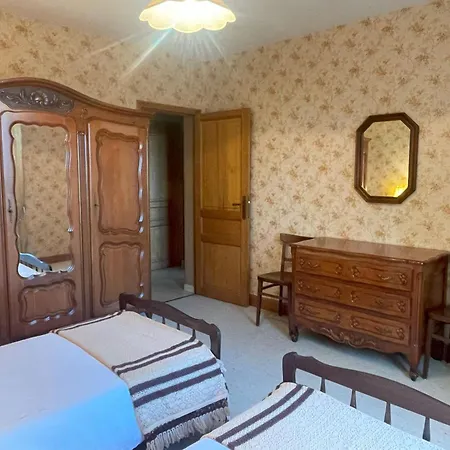 Thera Oda ve Kahvaltı Montaigu-de-Quercy