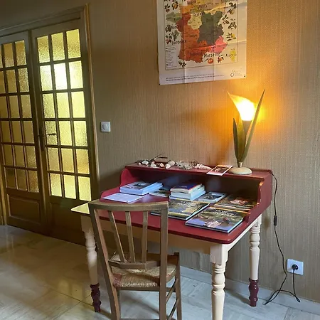 Thera Bed & Breakfast Montaigu-de-Quercy