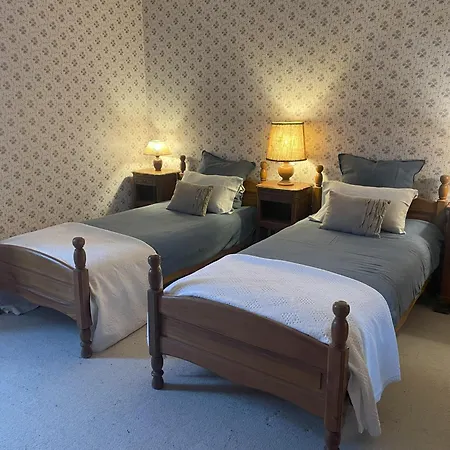 Thera Bed & Breakfast *