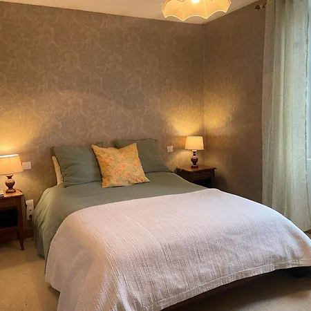 Thera Bed & Breakfast *